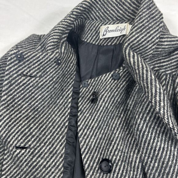 Vintage Bromleigh Coat ILGWU Union Made Gray Stripe Scarf Pure Wool Small/Medium - Picture 15 of 16